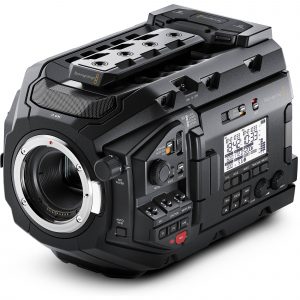 Lej Blackmagic Ursa Mini Pro 4,6 EF - udlejning af filmudstyr